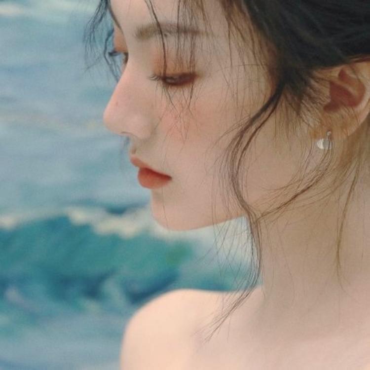 濑田宗次郎（身份：十刃最强、“天剑”、微笑的修罗） - 演唱会回放高清在线观看 - 网页看视频
